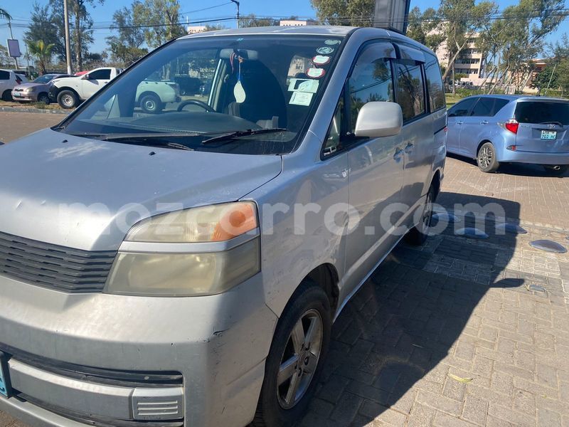 Big with watermark toyota voxy maputo maputo 28848