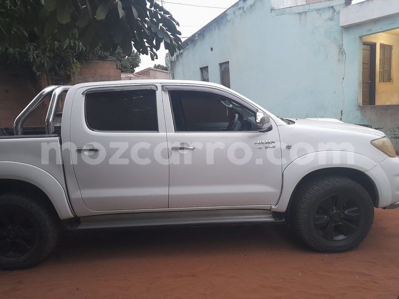 Big with watermark toyota hilux maputo maputo 28852