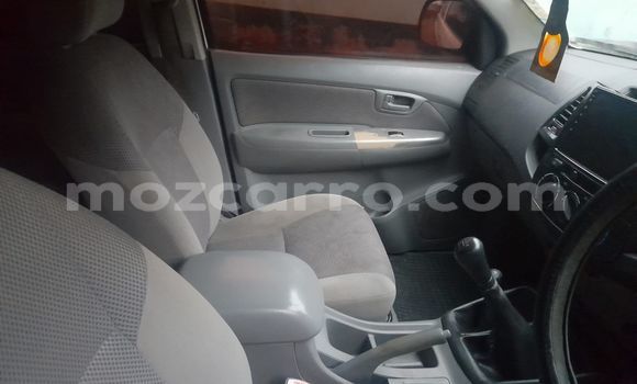 Comprar Usado Toyota Hilux Branco Carro em Maputo em Maputo Comprar Usado Toyota Hilux Branco Carro em Maputo em Maputo