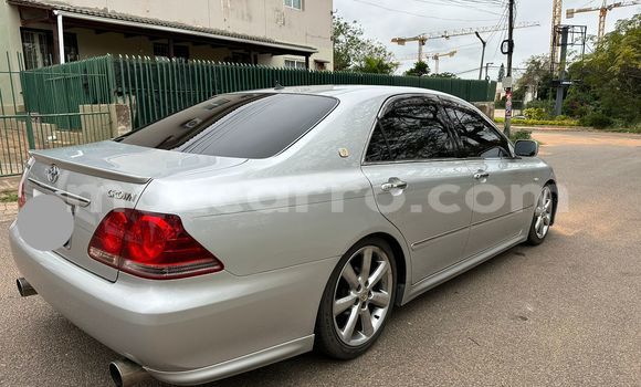 Buy Used Toyota Crown Other Car in Maputo in Maputo Buy Used Toyota Crown Other Car in Maputo in Maputo