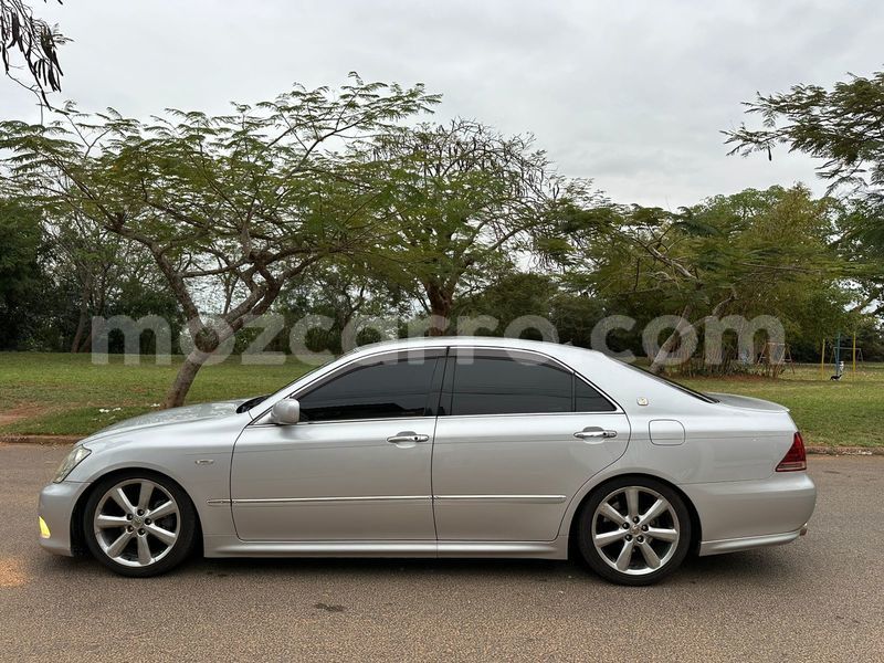 Big with watermark toyota crown maputo maputo 28865