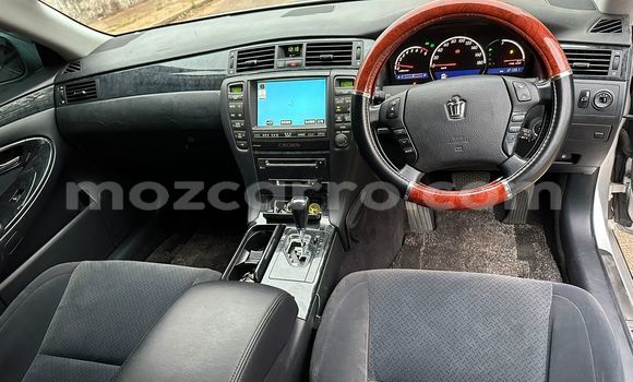 Buy Used Toyota Crown Other Car in Maputo in Maputo Buy Used Toyota Crown Other Car in Maputo in Maputo