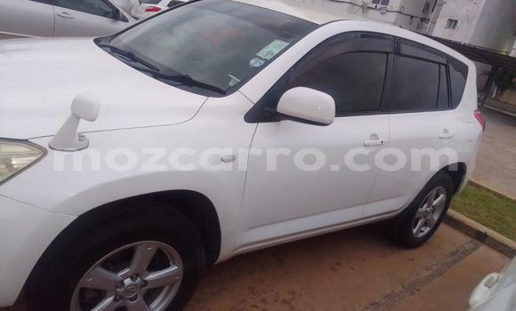 Buy Used Toyota RAV4 White Car in Maputo in Maputo Buy Used Toyota RAV4 White Car in Maputo in Maputo