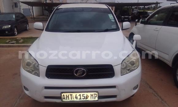 Buy Used Toyota RAV4 White Car in Maputo in Maputo Buy Used Toyota RAV4 White Car in Maputo in Maputo