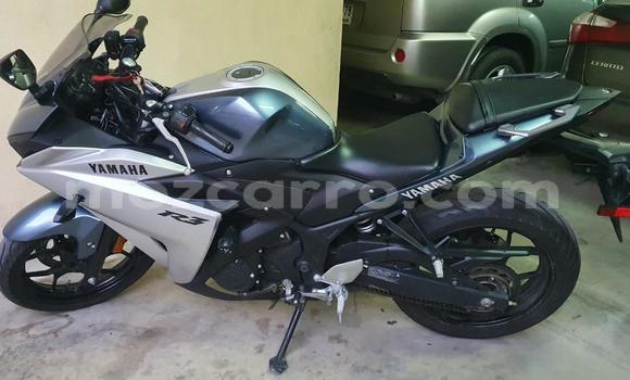 Buy Used Yamaha YZF Beige Bike in Maputo in Maputo