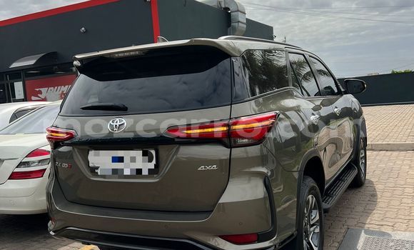 Comprar Novo Toyota Fortuner Castanho Carro em Maputo em Maputo Comprar Novo Toyota Fortuner Castanho Carro em Maputo em Maputo