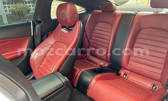 Nunua Ilio tumika Mercedes-Benz C-Classe Nyeupe Gari ndani ya Maputo nchini Maputo Nunua Ilio tumika Mercedes-Benz C-Classe Nyeupe Gari ndani ya Maputo nchini Maputo