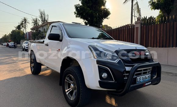Buy Used Isuzu D-MAX White Car in Maputo in Maputo Buy Used Isuzu D-MAX White Car in Maputo in Maputo