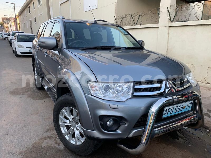 Big with watermark mitsubishi pajero sport maputo maputo 28903