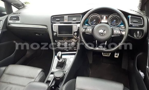 Comprar Usado Volkswagen Golf R Prata Carro em Maputo em Maputo Comprar Usado Volkswagen Golf R Prata Carro em Maputo em Maputo