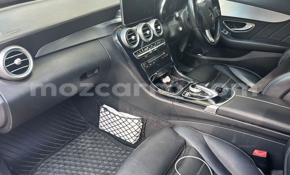 Nunua Ilio tumika Mercedes-Benz C-Classe Fedha Gari ndani ya Maputo nchini Maputo Nunua Ilio tumika Mercedes-Benz C-Classe Fedha Gari ndani ya Maputo nchini Maputo