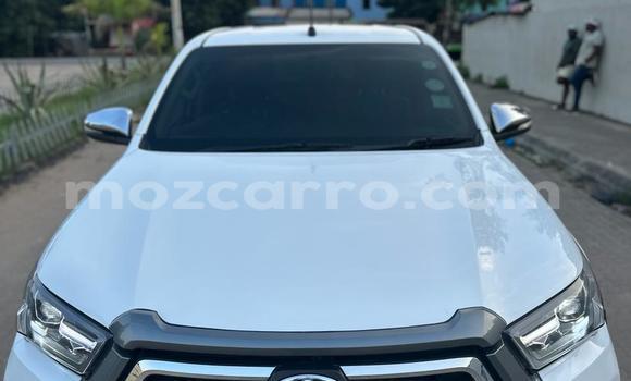 Tenga Tsaru Toyota Hiluxe Revo Chena Mota in Maputo in Maputo Tenga Tsaru Toyota Hiluxe Revo Chena Mota in Maputo in Maputo