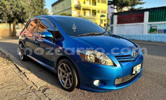 Comprar Usado Toyota Auris Azul Carro em Maputo em Maputo Comprar Usado Toyota Auris Azul Carro em Maputo em Maputo
