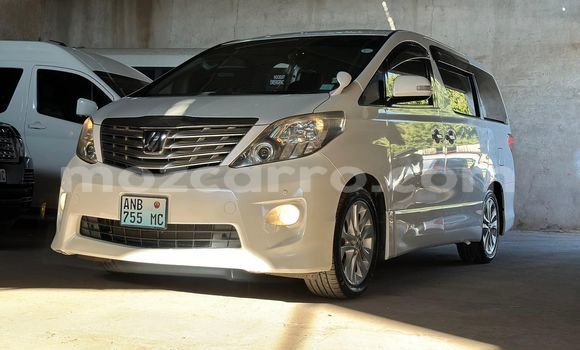 Comprar Novo Toyota Alphard Branco Carro em Maputo em Maputo Comprar Novo Toyota Alphard Branco Carro em Maputo em Maputo