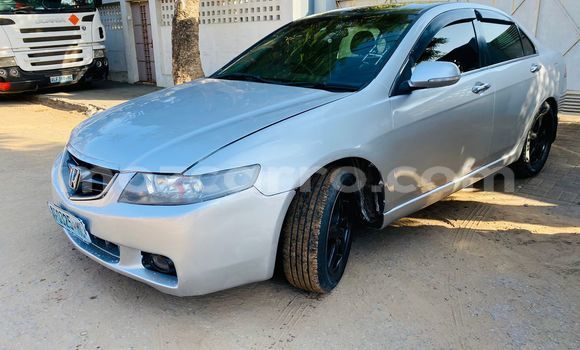 Comprar Usado Honda Accord De outros Carro em Maputo em Maputo Comprar Usado Honda Accord De outros Carro em Maputo em Maputo