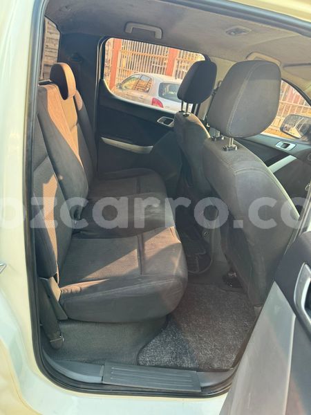 Big with watermark mazda bt 50 maputo maputo 28935