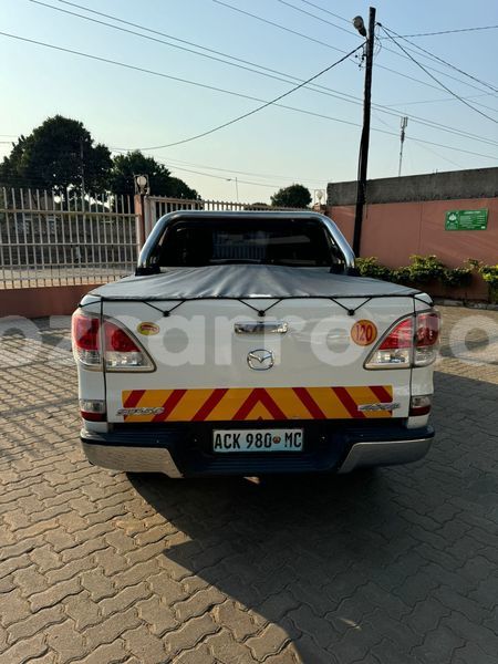 Big with watermark mazda bt 50 maputo maputo 28935