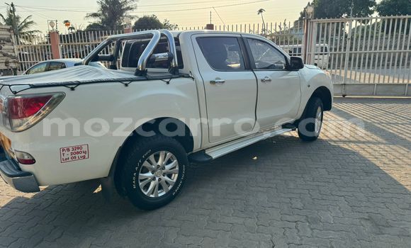 Buy Used Mazda BT-50 White Car in Maputo in Maputo Buy Used Mazda BT-50 White Car in Maputo in Maputo