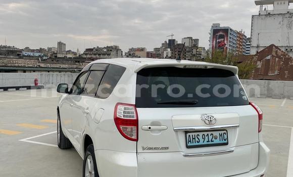 Comprar Usado Toyota Vanguard Branco Carro em Maputo em Maputo Comprar Usado Toyota Vanguard Branco Carro em Maputo em Maputo