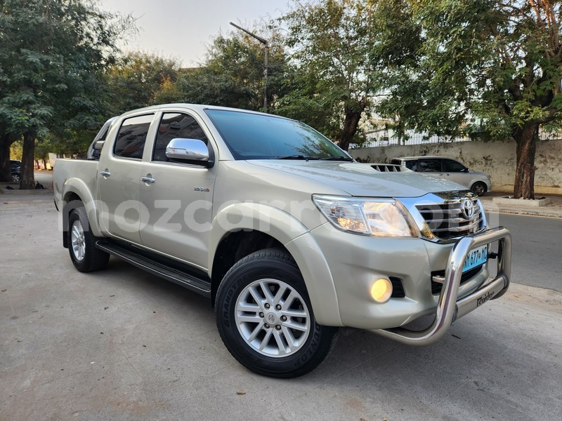 Big with watermark toyota hilux maputo maputo 28942