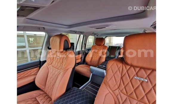 Tenga Imported Toyota Land Cruiser Nhema Mota in Import - Dubai in Cabo Delgado Tenga Imported Toyota Land Cruiser Nhema Mota in Import - Dubai in Cabo Delgado