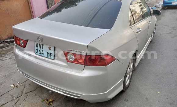 Comprar Usado Honda Accord De outros Carro em Maputo em Maputo Comprar Usado Honda Accord De outros Carro em Maputo em Maputo