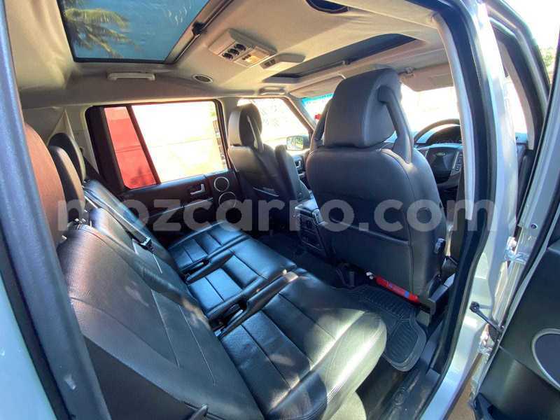 Big with watermark land rover discovery maputo maputo 28953