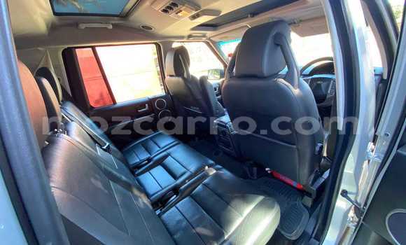 Nunua Ilio tumika Land Rover Discovery Nyingine Gari ndani ya Maputo nchini Maputo Nunua Ilio tumika Land Rover Discovery Nyingine Gari ndani ya Maputo nchini Maputo