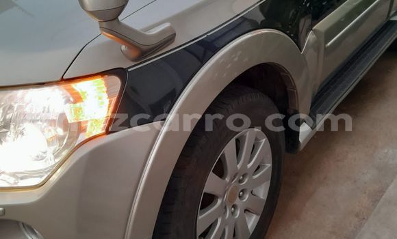 Comprar Usado Mitsubishi Pajero De outros Carro em Maputo em Maputo Comprar Usado Mitsubishi Pajero De outros Carro em Maputo em Maputo