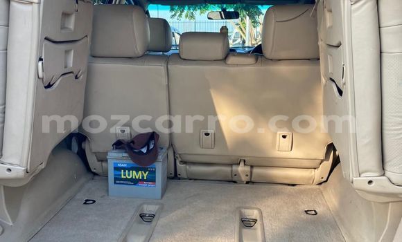Buy Used Toyota Land Cruiser Prado Blue Car in Maputo in Maputo Buy Used Toyota Land Cruiser Prado Blue Car in Maputo in Maputo