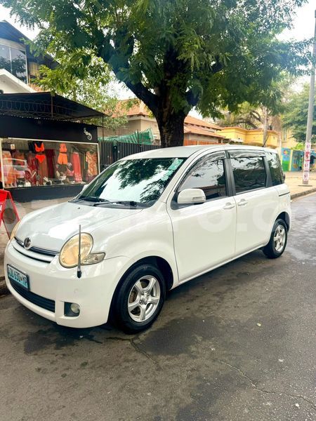 Big with watermark toyota sienta maputo maputo 29000