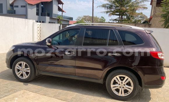 Nunua Ilio tumika Hyundai Santa Fe Nyingine Gari ndani ya Maputo nchini Maputo Nunua Ilio tumika Hyundai Santa Fe Nyingine Gari ndani ya Maputo nchini Maputo
