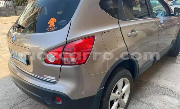 Comprar Usado Nissan Dualis Bege Carro em Maputo em Maputo Comprar Usado Nissan Dualis Bege Carro em Maputo em Maputo