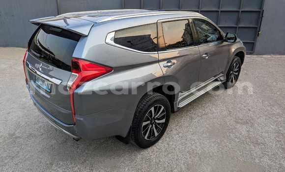 Nunua Ilio tumika Mitsubishi Pajero Nyingine Gari ndani ya Maputo nchini Maputo Nunua Ilio tumika Mitsubishi Pajero Nyingine Gari ndani ya Maputo nchini Maputo