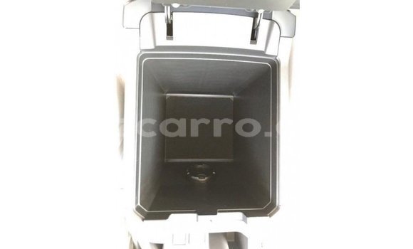 Nunua Imported Toyota Prado Nyeusi Gari ndani ya Import - Dubai nchini Cabo Delgado Nunua Imported Toyota Prado Nyeusi Gari ndani ya Import - Dubai nchini Cabo Delgado