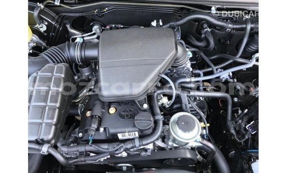 Nunua Imported Toyota Prado Nyeusi Gari ndani ya Import - Dubai nchini Cabo Delgado Nunua Imported Toyota Prado Nyeusi Gari ndani ya Import - Dubai nchini Cabo Delgado