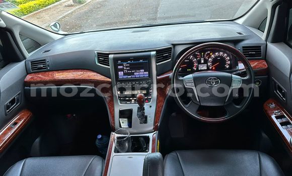 Nunua Ilio tumika Toyota Vellfire Nyeupe Gari ndani ya Manjacaze nchini Gaza Nunua Ilio tumika Toyota Vellfire Nyeupe Gari ndani ya Manjacaze nchini Gaza