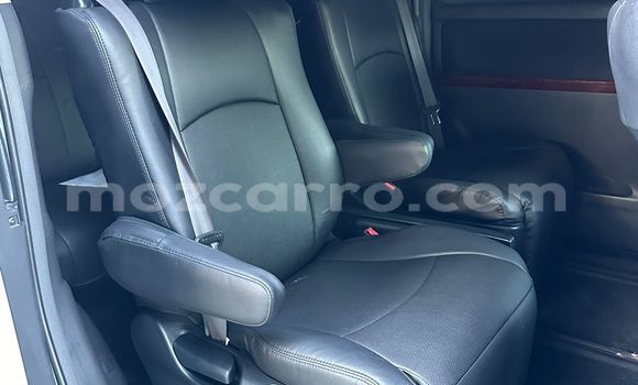 Nunua Ilio tumika Toyota Vellfire Nyeupe Gari ndani ya Manjacaze nchini Gaza Nunua Ilio tumika Toyota Vellfire Nyeupe Gari ndani ya Manjacaze nchini Gaza