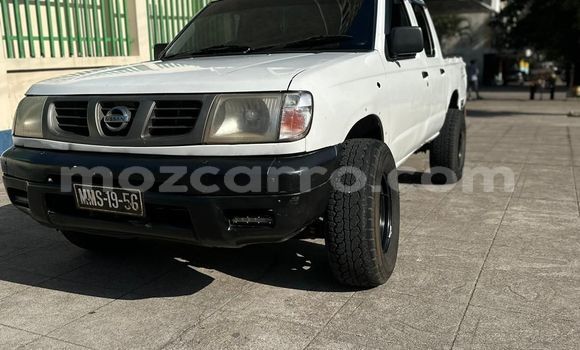 Nunua Ilio tumika Nissan Hardbody Nyeupe Gari ndani ya Maputo nchini Maputo Nunua Ilio tumika Nissan Hardbody Nyeupe Gari ndani ya Maputo nchini Maputo