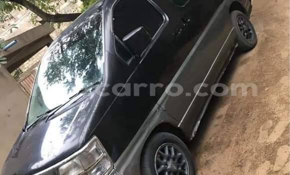 Comprar Usado Nissan Ellgrand Preto Carro em Maputo em Maputo
