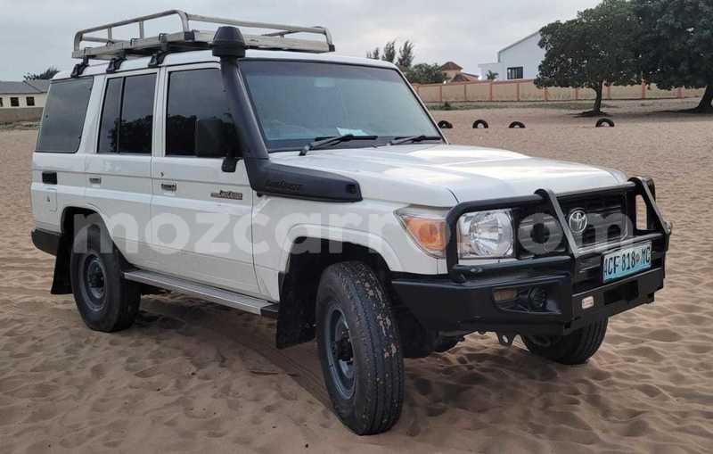 Big with watermark toyota land cruiser maputo maputo 29040