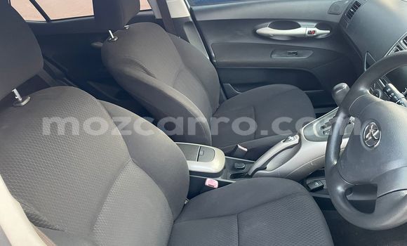 Comprar Usado Toyota Auris Azul Carro em Maputo em Maputo Comprar Usado Toyota Auris Azul Carro em Maputo em Maputo