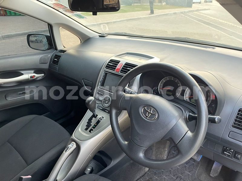 Big with watermark toyota auris maputo maputo 29044