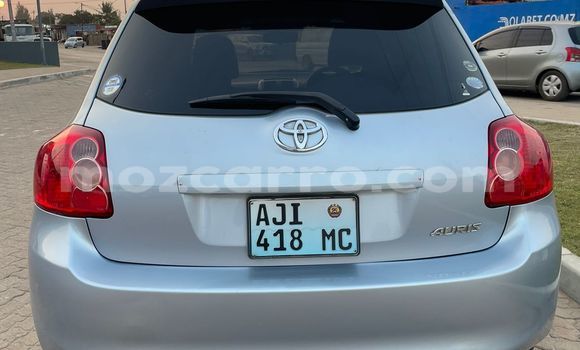 Comprar Usado Toyota Auris Azul Carro em Maputo em Maputo Comprar Usado Toyota Auris Azul Carro em Maputo em Maputo