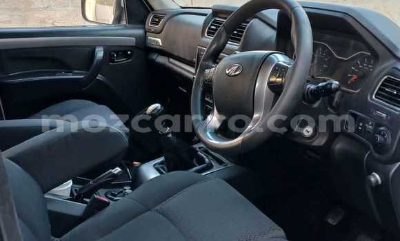 Buy Used Mahindra Scorpio White Car in Maputo in Maputo Buy Used Mahindra Scorpio White Car in Maputo in Maputo