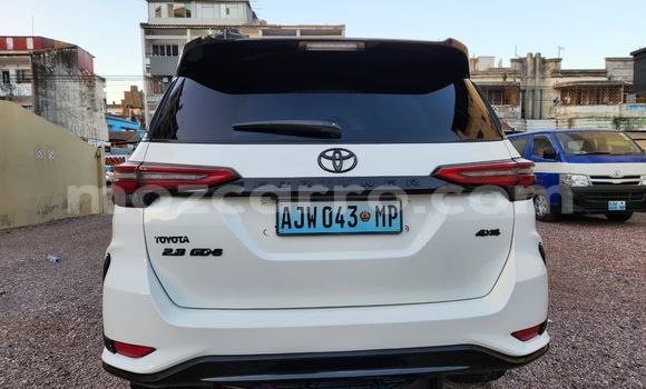 Comprar Usado Toyota Fortuner Branco Carro em Maputo em Maputo Comprar Usado Toyota Fortuner Branco Carro em Maputo em Maputo
