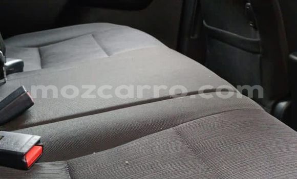 Comprar Novo Toyota Hilux Branco Carro em Maputo em Maputo Comprar Novo Toyota Hilux Branco Carro em Maputo em Maputo