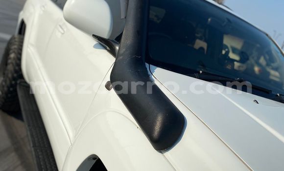 Buy New Toyota Surf White Car in Maputo in Maputo Buy New Toyota Surf White Car in Maputo in Maputo