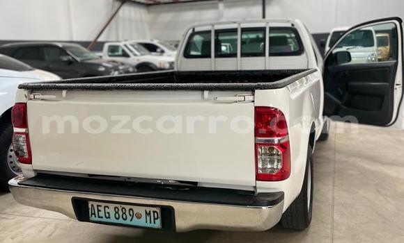 Tenga Tsaru Toyota Hilux Chena Mota in Maputo in Maputo Tenga Tsaru Toyota Hilux Chena Mota in Maputo in Maputo