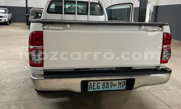 Tenga Tsaru Toyota Hilux Chena Mota in Maputo in Maputo Tenga Tsaru Toyota Hilux Chena Mota in Maputo in Maputo